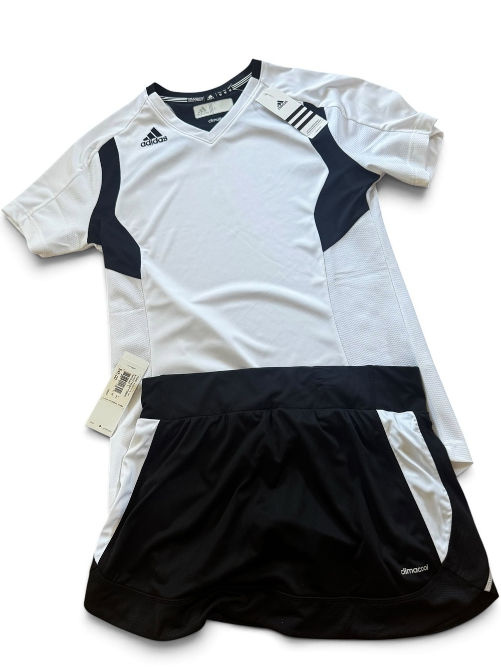 Adidas womenโs ' White & Black Utility Shirt ClimaLite Sleeve Training Top